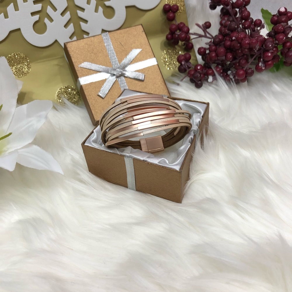 🆕🎁FRANCESCA’S Leather copper/taupe bar bracelet - Picture 6 of 8